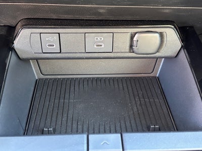 2025 Toyota Prius XLE