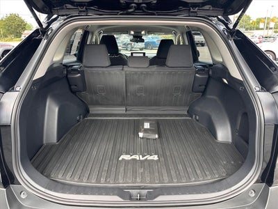 2025 Toyota RAV4 Hybrid LE