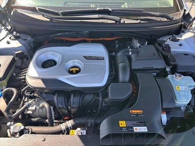2018 Hyundai SONATA Hybrid Limited