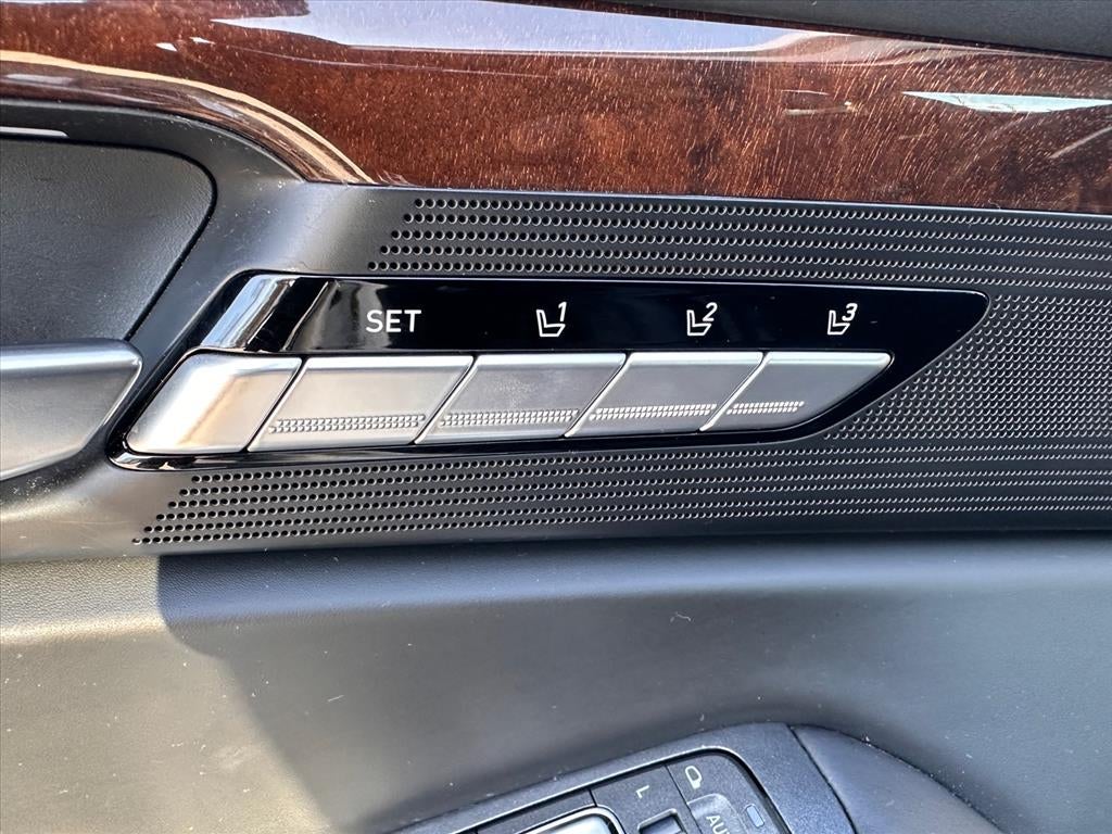 2017 Genesis G90 3.3T Premium