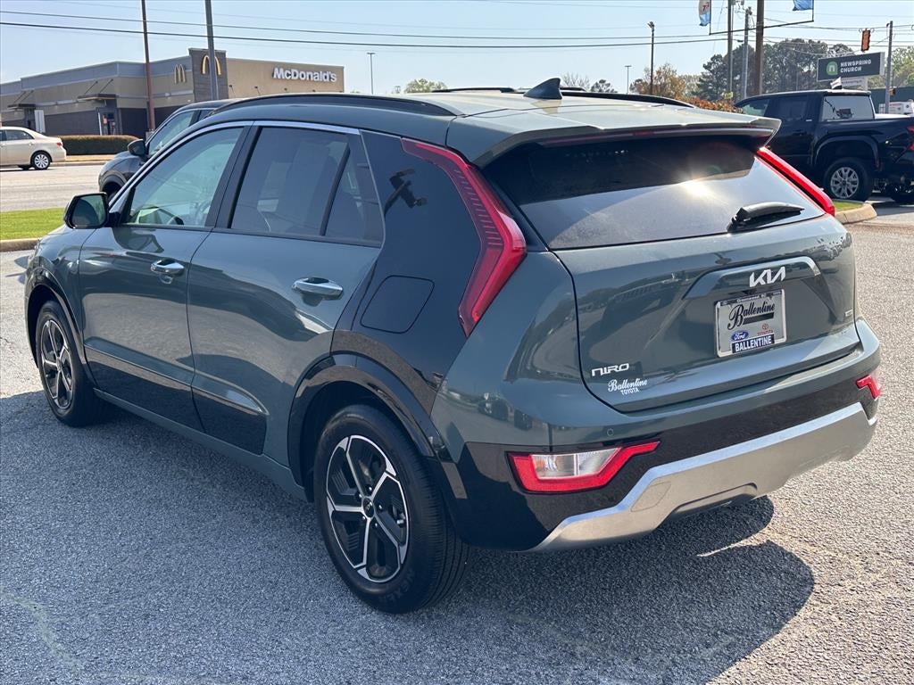 2023 Kia Niro SX