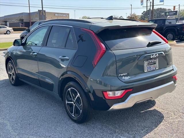 2023 Kia Niro SX