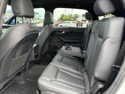 2023 Audi Q7 quattro Premium Plus 45 TFSI