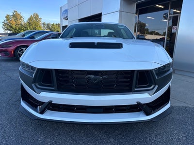 2025 Ford Mustang Dark Horse
