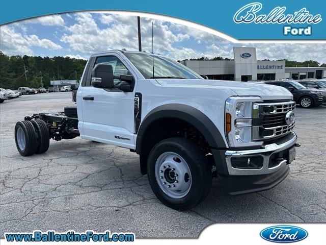 2024 Ford F-450 Chassis Cab F-450® XL