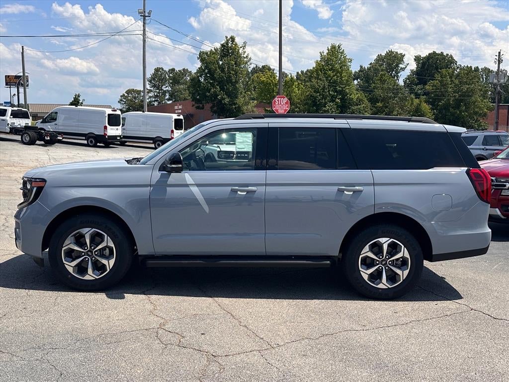 2027 Ford Expedition Active