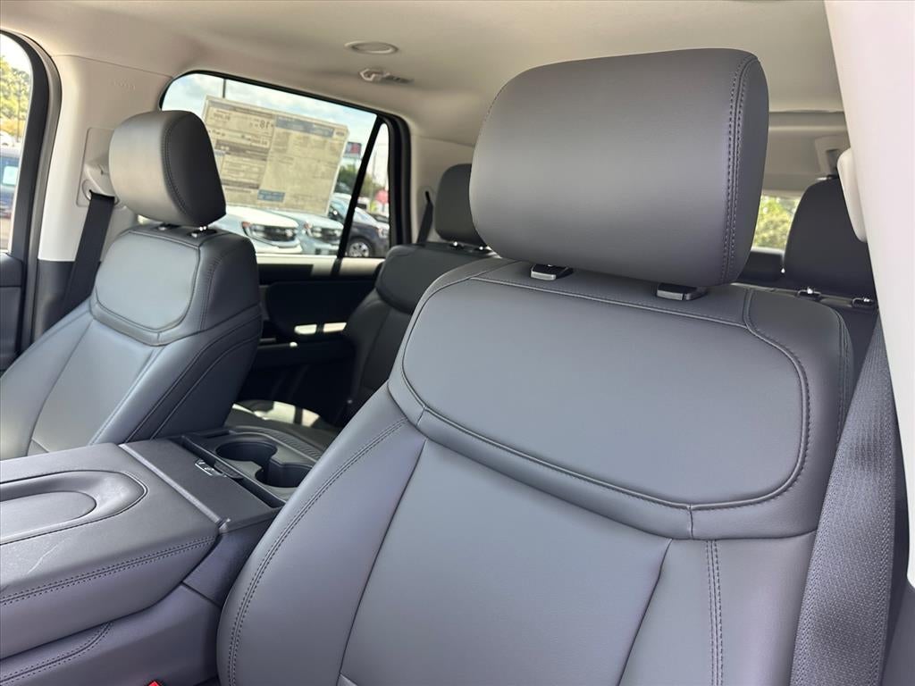 2027 Ford Expedition Active