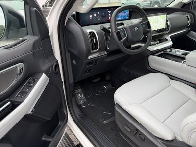 2027 Ford Expedition Platinum