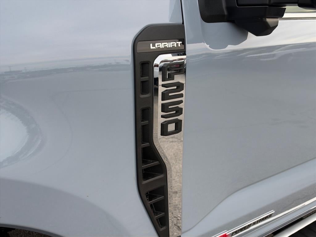2027 Ford F-250 Super Duty Lariat