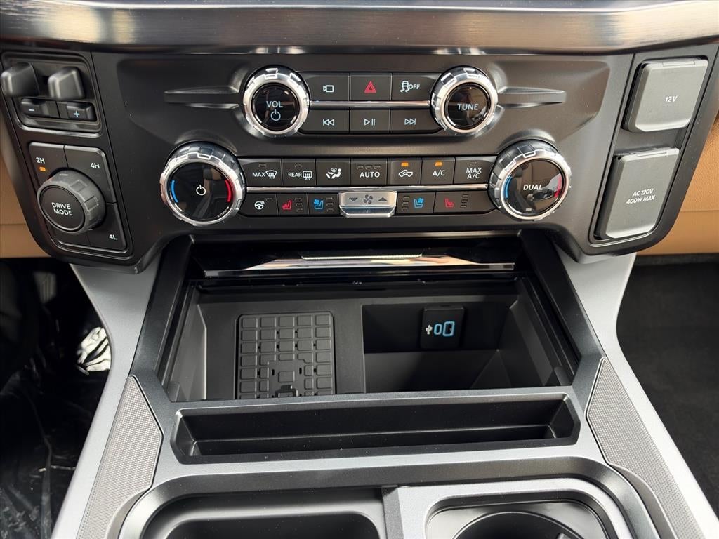 2027 Ford F-250 Super Duty Lariat