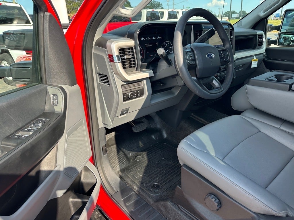 2026 Ford F-350 Super Duty XL