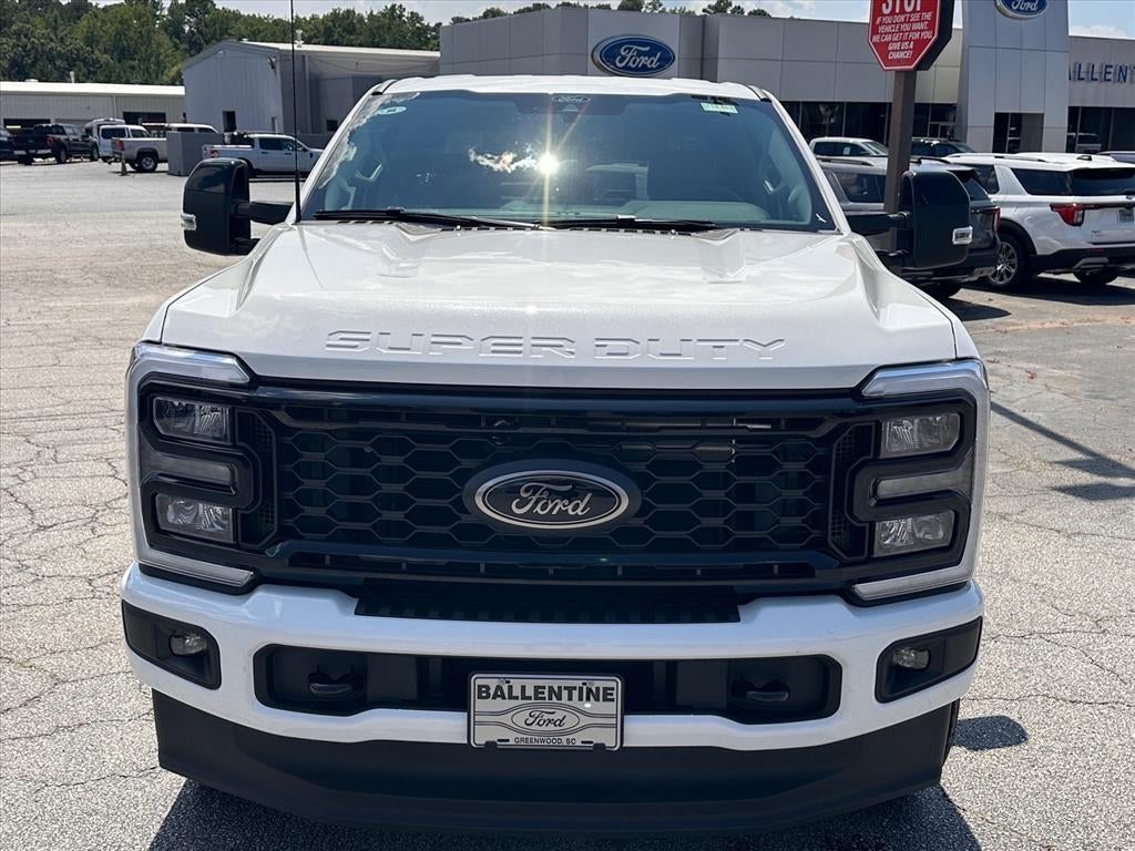 2026 Ford F-350 Super Duty Lariat