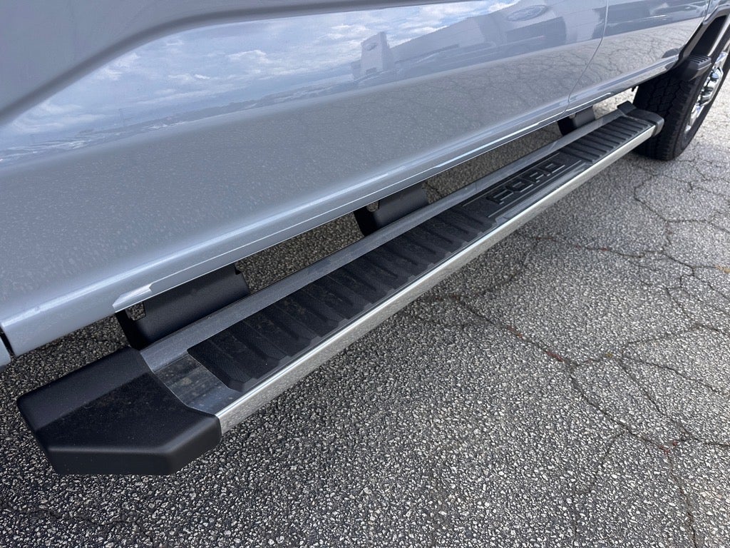 2026 Ford F-350 Super Duty Lariat