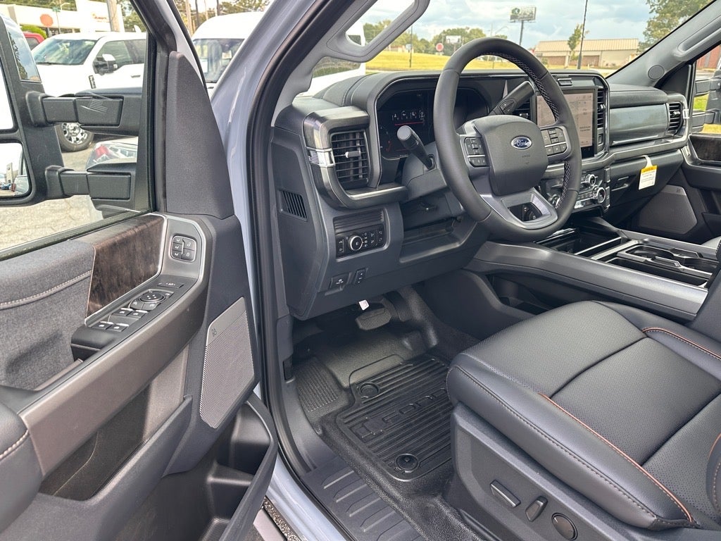 2026 Ford F-350 Super Duty Lariat