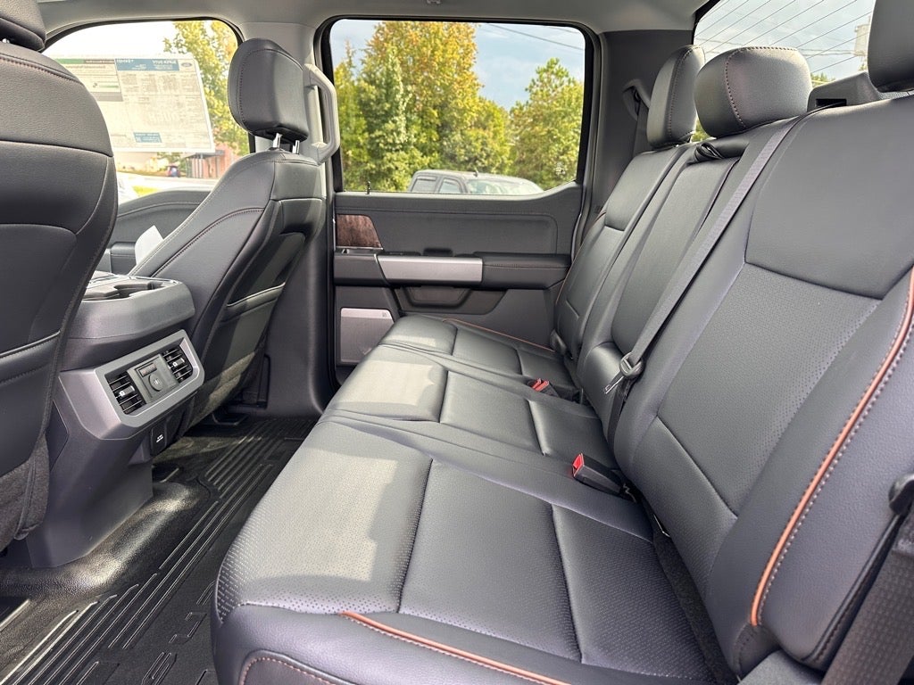 2026 Ford F-350 Super Duty Lariat