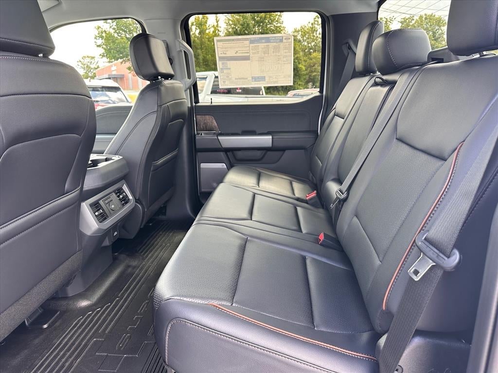 2027 Ford F-350 Super Duty Lariat