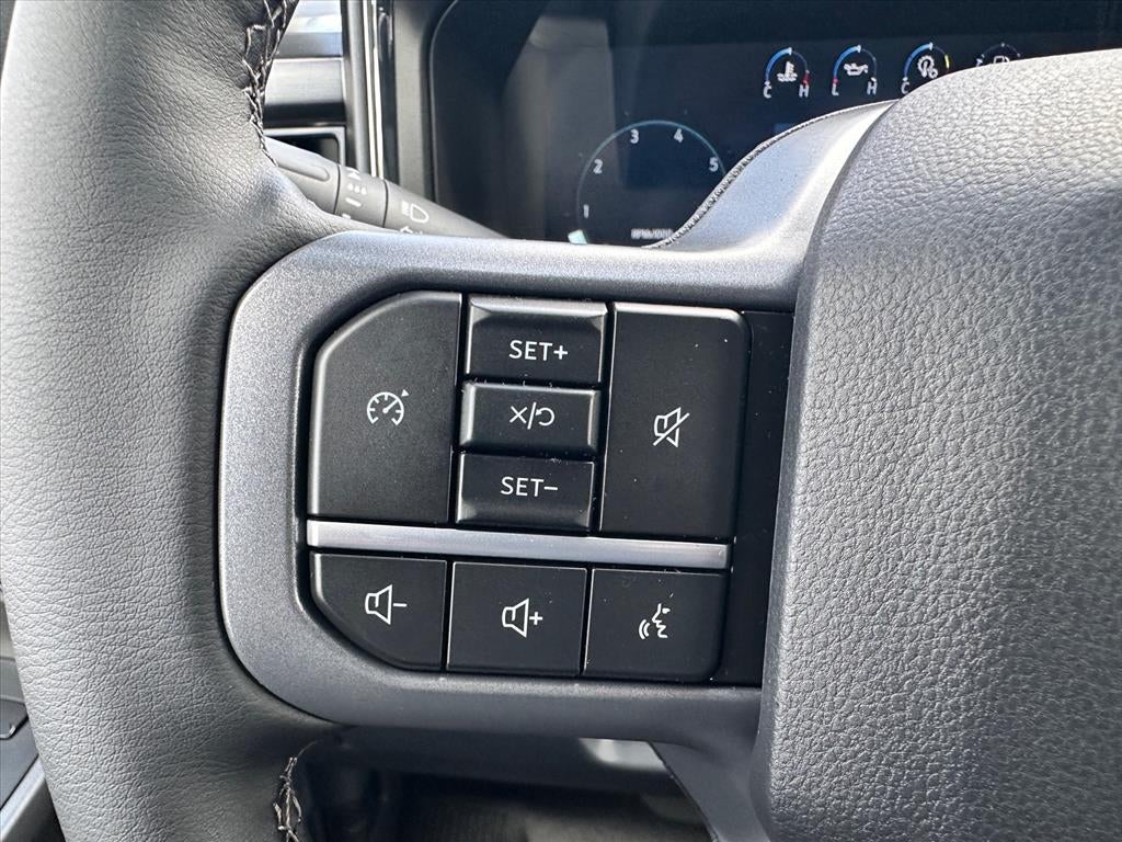 2027 Ford F-350 Super Duty Lariat