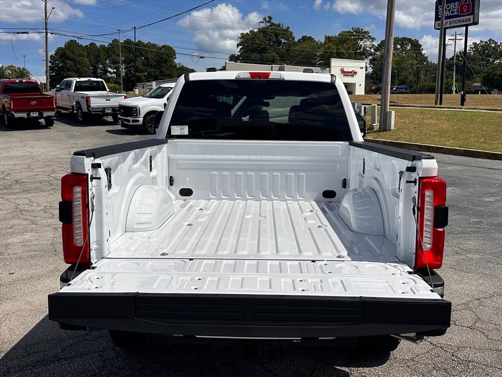 2027 Ford F-350 Super Duty Lariat