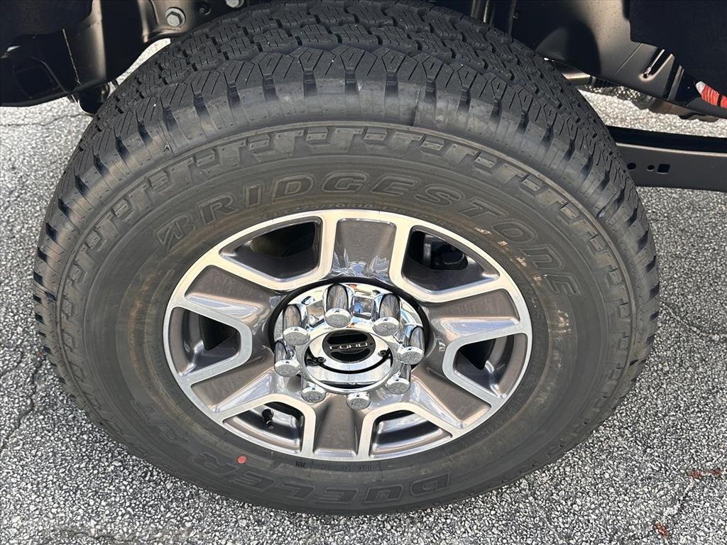 2027 Ford F-350 Super Duty Lariat