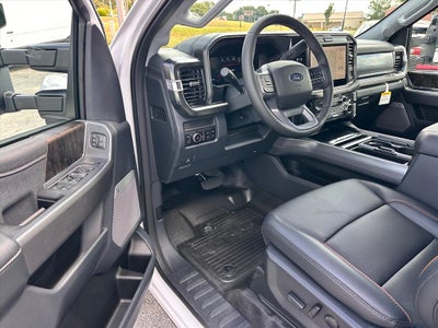 2027 Ford F-350 Super Duty Lariat