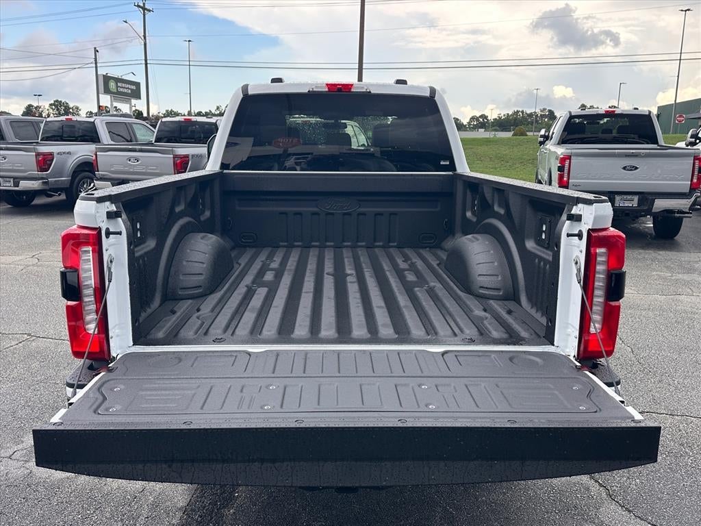 2026 Ford F-350 Super Duty Lariat