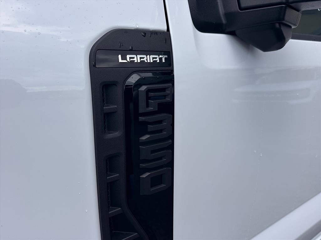 2026 Ford F-350 Super Duty Lariat