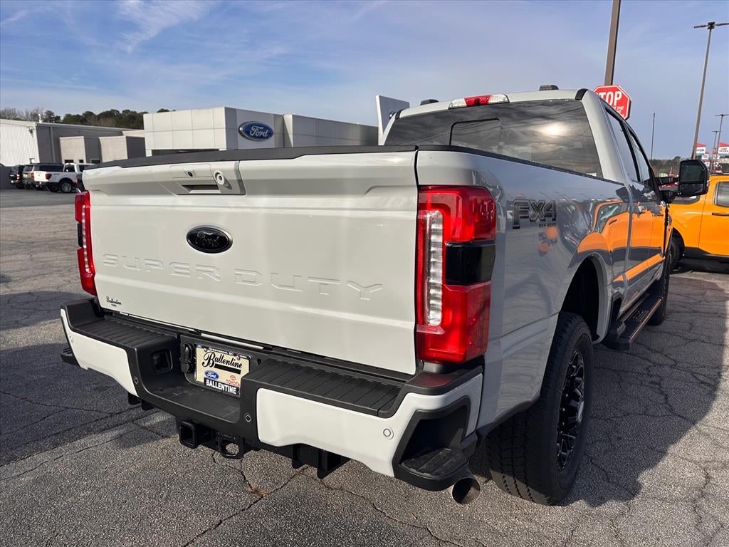 2026 Ford F-350 Super Duty Lariat