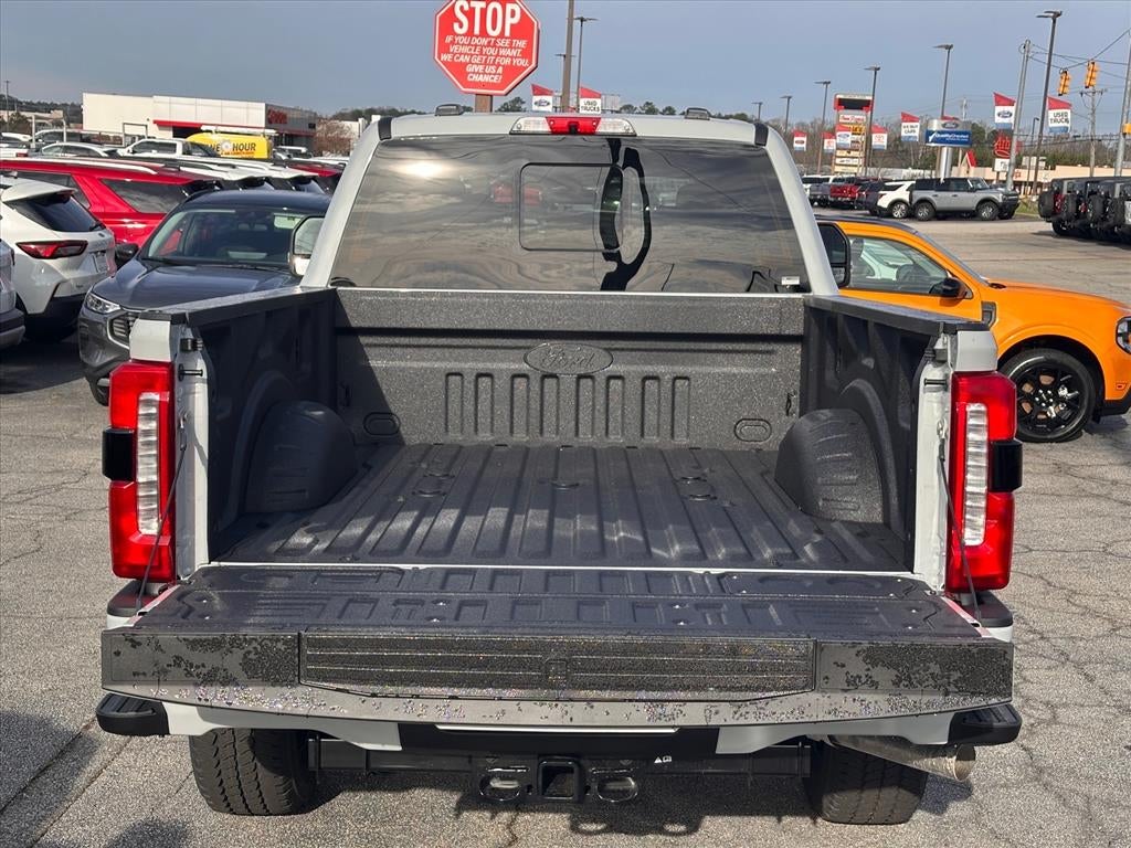 2026 Ford F-350 Super Duty Lariat