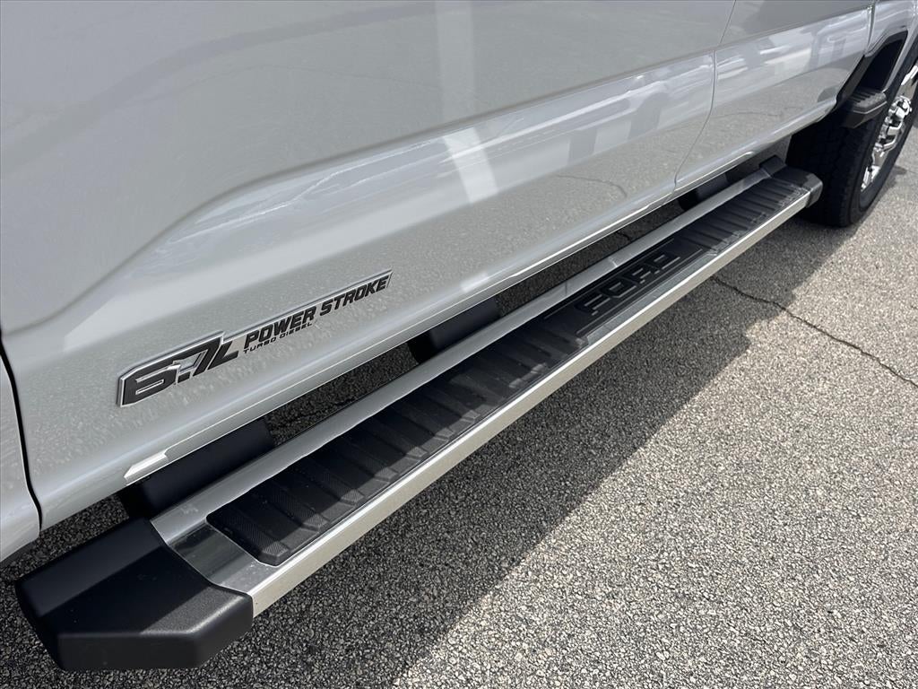 2026 Ford F-350 Super Duty Lariat