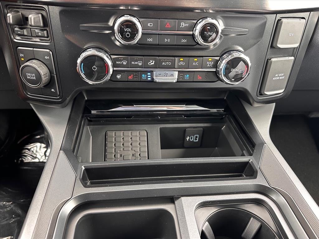 2026 Ford F-350 Super Duty Lariat