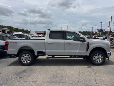 2026 Ford F-350 Super Duty Lariat
