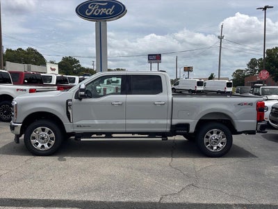 2026 Ford F-350 Super Duty Lariat