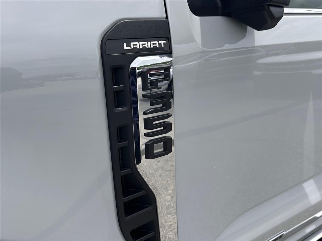 2026 Ford F-350 Super Duty Lariat