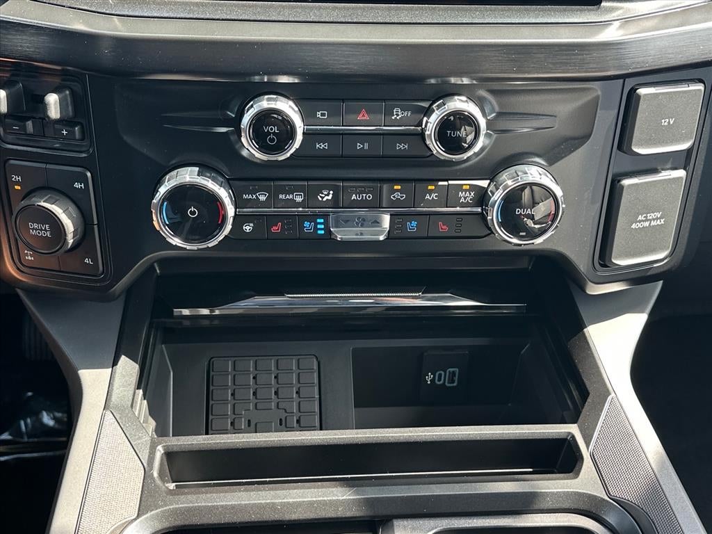 2026 Ford F-350 Super Duty Lariat