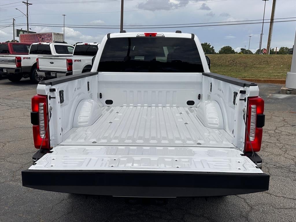 2026 Ford F-350 Super Duty Lariat