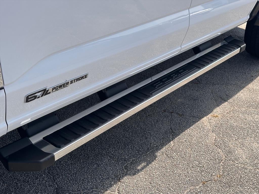 2026 Ford F-350 Super Duty Lariat