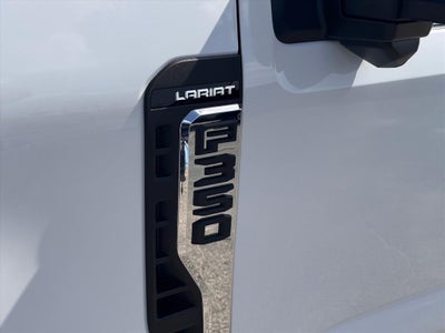 2026 Ford F-350 Super Duty Lariat