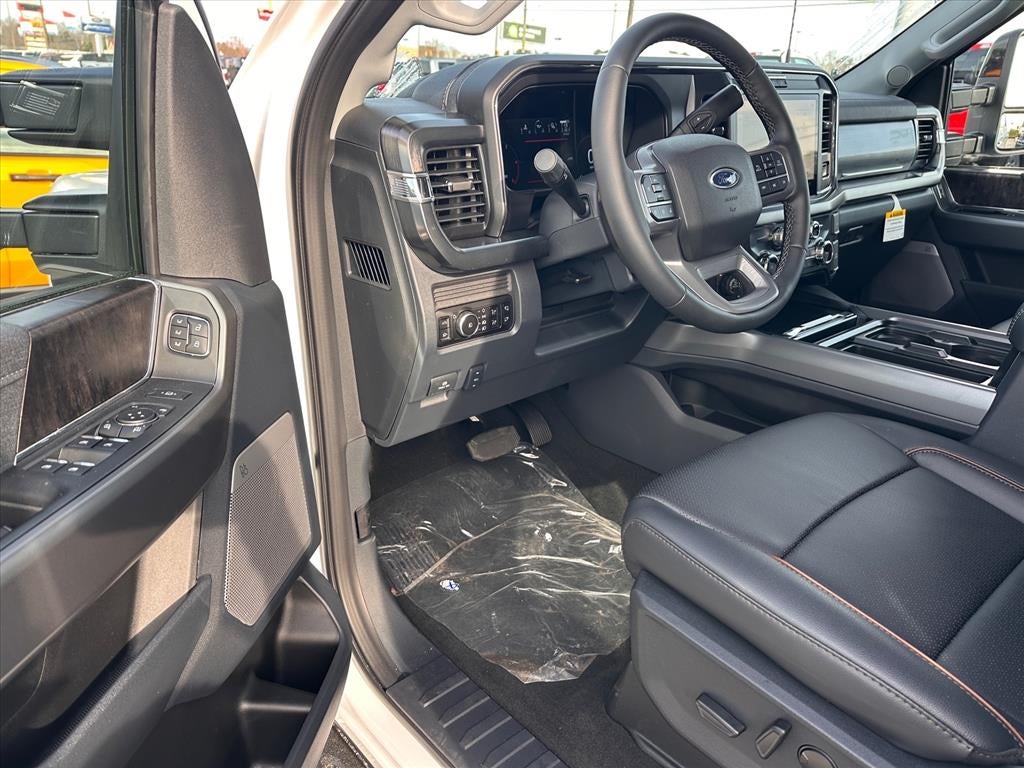 2026 Ford F-350 Super Duty Lariat