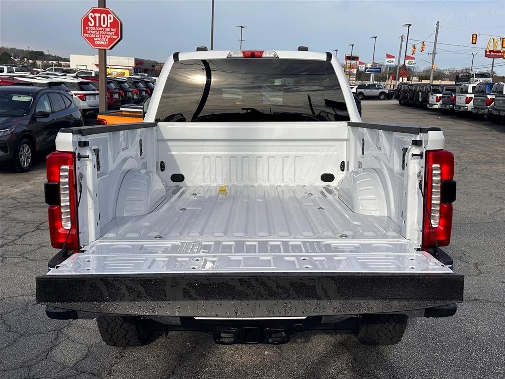 2026 Ford F-350 Super Duty Lariat
