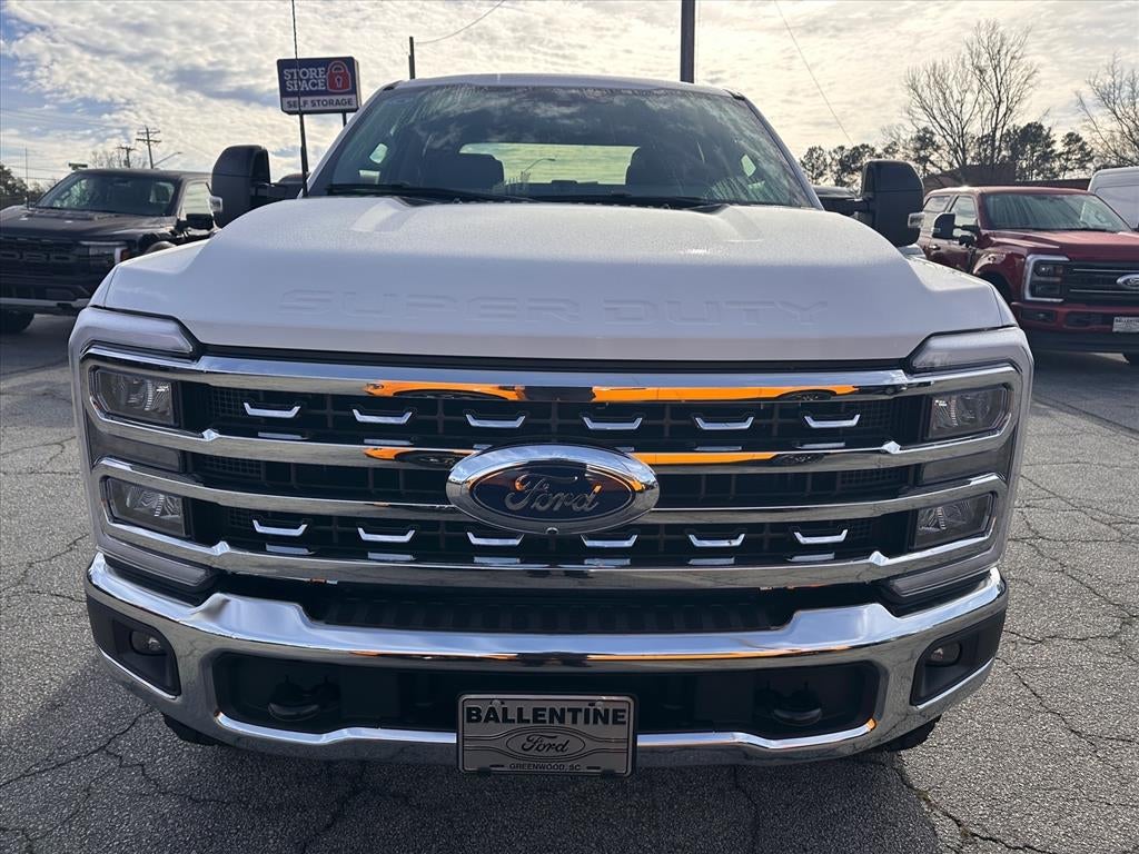 2026 Ford F-350 Super Duty Lariat