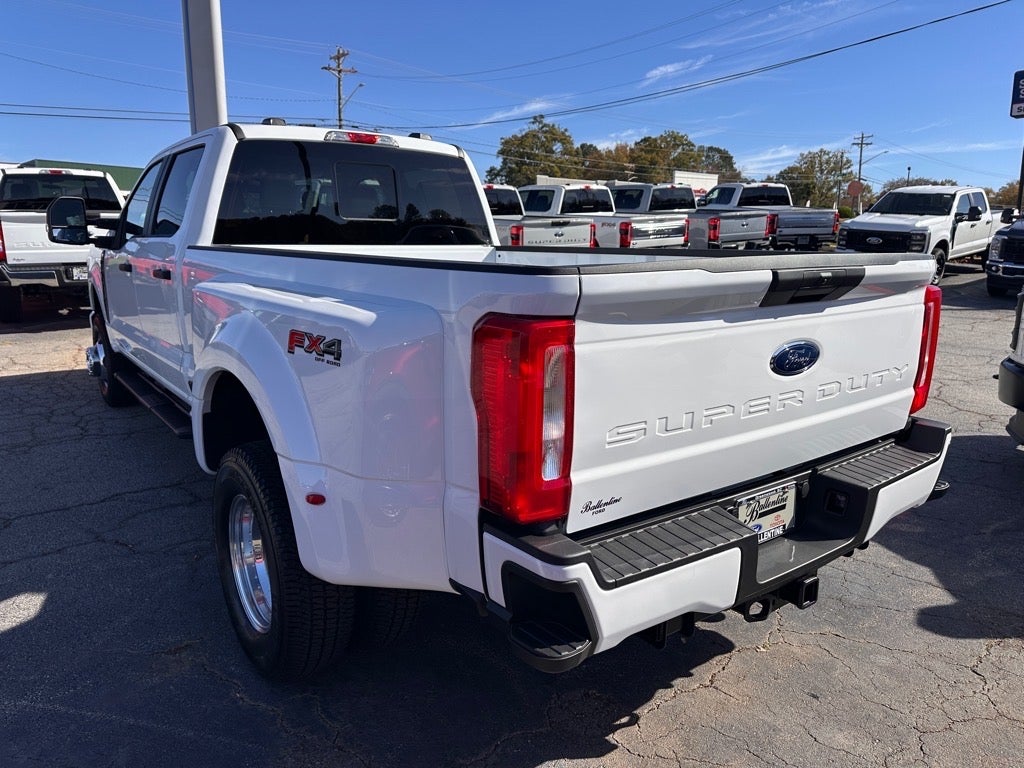 2026 Ford F-350 Super Duty XLT