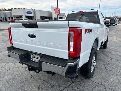 2025 Ford F-350 Super Duty XLT