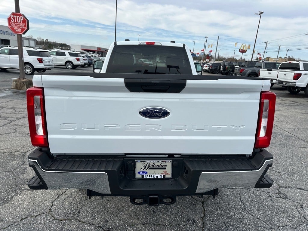2025 Ford F-350 Super Duty XLT
