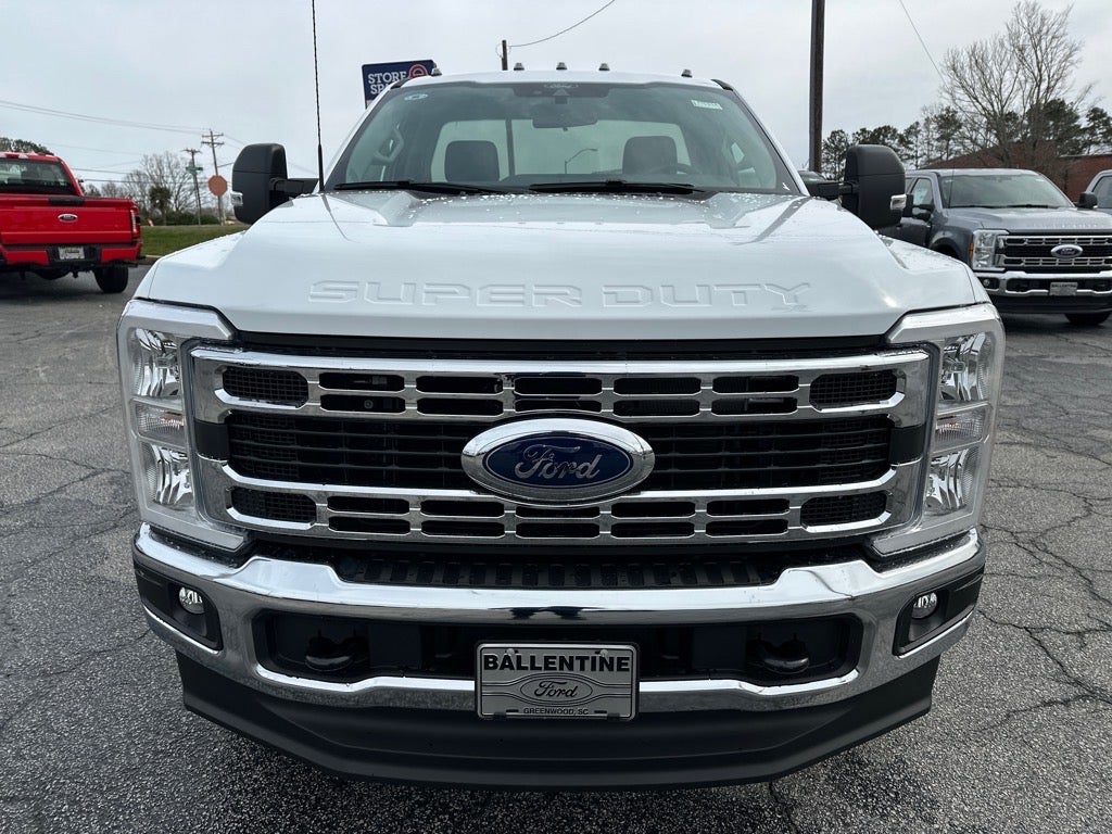 2025 Ford F-350 Super Duty XLT